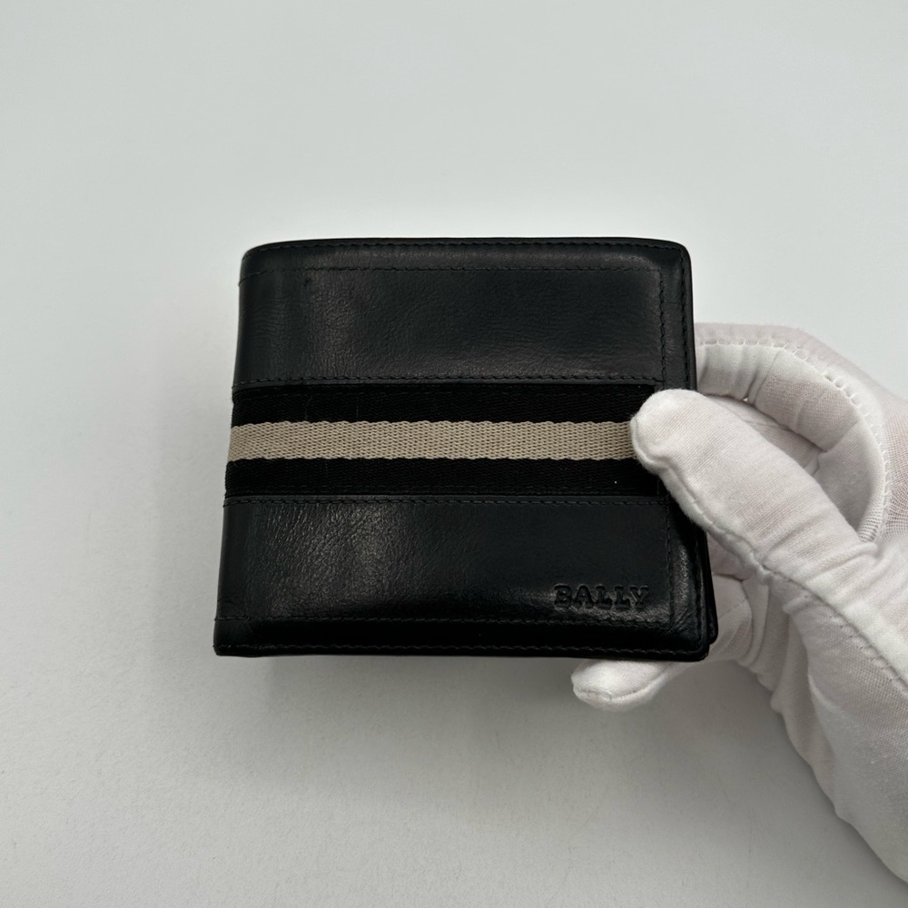 Bally bi fold Leather Wallet - Picture 3 of 12